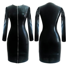 Carregar imagem no visualizador da galeria, Vestido Pele de Cobra Plus Size
