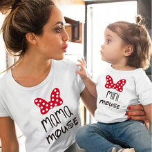 Carregar imagem no visualizador da galeria, T-Shirt Mãe e Filha Mouse
