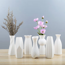 Carregar imagem no visualizador da galeria, Vaso de Cerâmica - Vários Modelos
