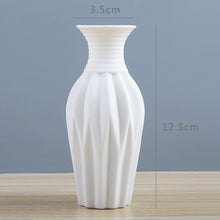 Carregar imagem no visualizador da galeria, Vaso de Cerâmica - Vários Modelos
