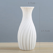 Carregar imagem no visualizador da galeria, Vaso de Cerâmica - Vários Modelos
