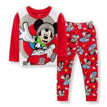 Carregar imagem no visualizador da galeria, Pijama Mickey Outono/Inverno
